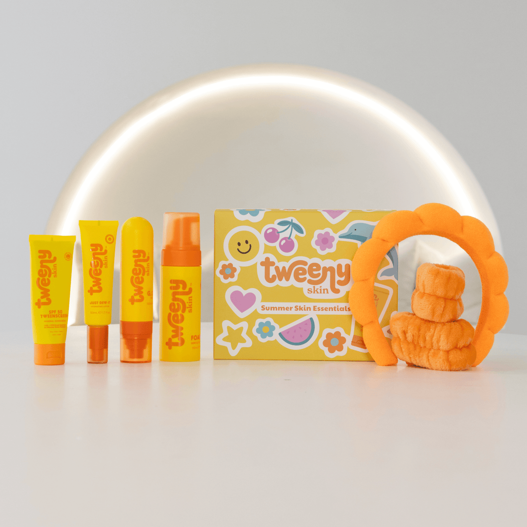 Skincare for tweens and teens. The Tweeny Skin Summer Skin Essentials gift Pack is the perfect skincare bundle for tweens and teens. It contains all the essentials skincare products for tweens and teens. It includes a facial cleanser, a moisturiser, a SPF50 Sunscreen and a facial mist plus a headband and wrist bands.